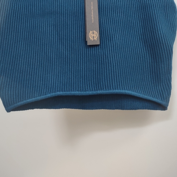 House of Harlow 1960 Crewneck Ribbed Knit Crop Top - Picture 7 of 8